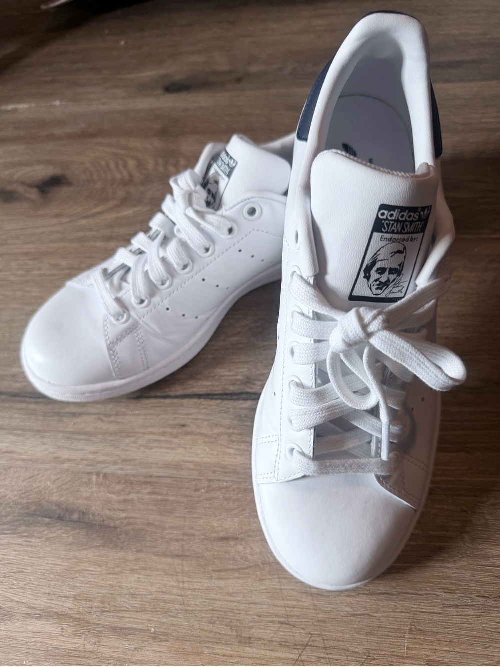 Adidas White Sneakers with Navy Heel Tab and Logo Tongue